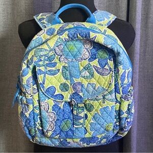 EUC Vera Bradley Doodle Daisy Backpack